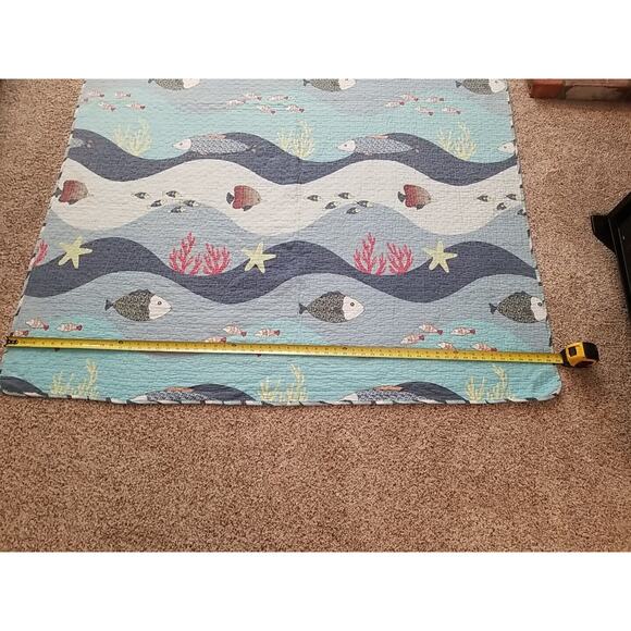 Sealife Fish Ocean Wave Blue Quilt Twin Bedspread Coral Starfish 80"x 59" Cotton - Picture 5 of 7